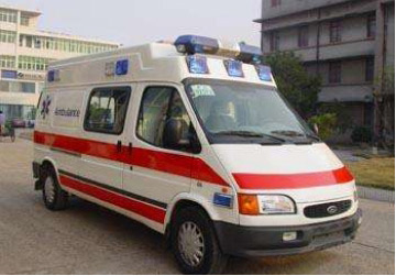 班玛县救护车租赁